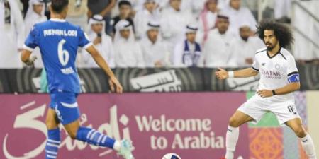 ايقاف طاقم تحكيم مباراة الهلال والسد