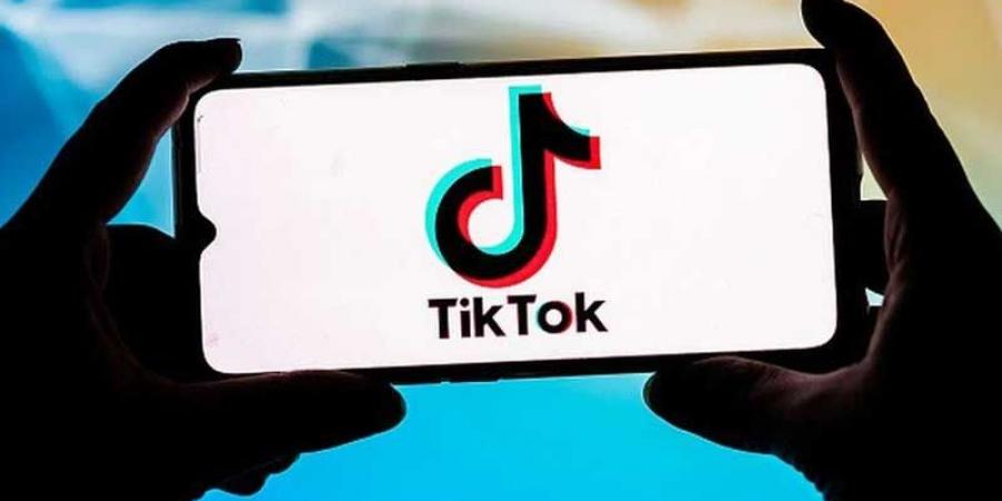 كشفته فيديوهات على ال «تيك توك»...«Tiktokeur» شهير متهم بالتحيّل على «الحرّاقة»