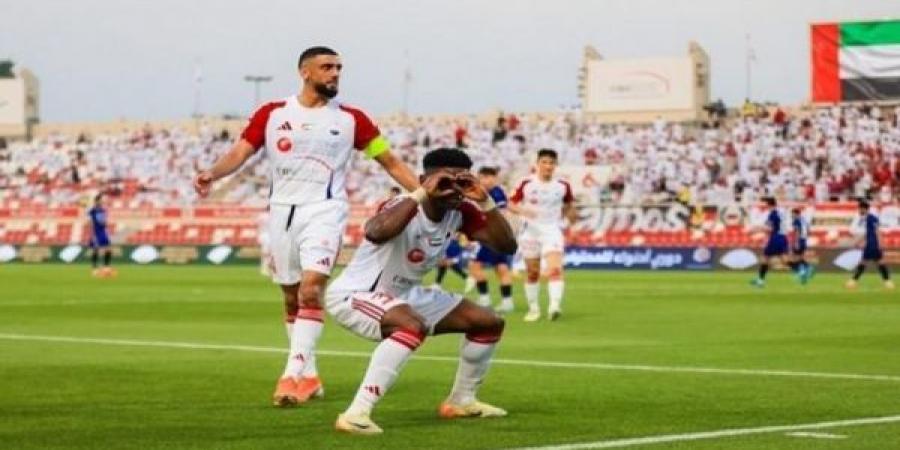 الدوري الإماراتي: الشارقة ينفرد بالصدارة بالفوز على النصر