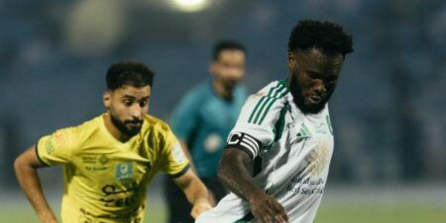 مشاهدة مباراة الأهلي والوحدة في دوري روشن السعودي - موقع بالجول