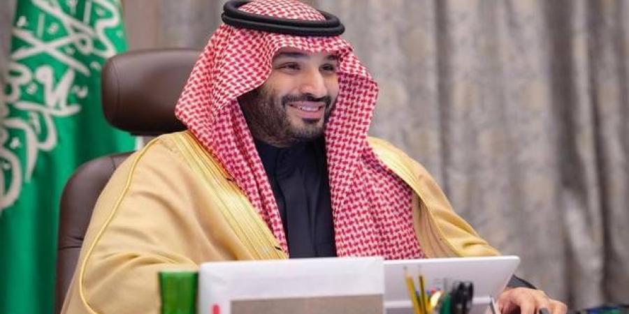 ولي العهد يهنئ خادم الحرمين الشريفين بمناسبة فوز السعودية بتنظيم كأس العالم 2034