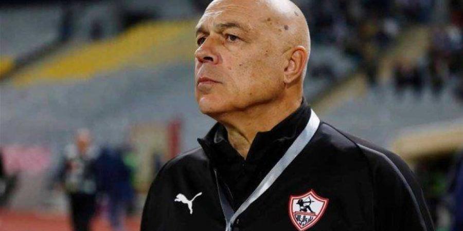 السويسري جروس يصل القاهرة تمهيدًا لتولي تدريب الزمالك خلفًا لـ "جوميز"