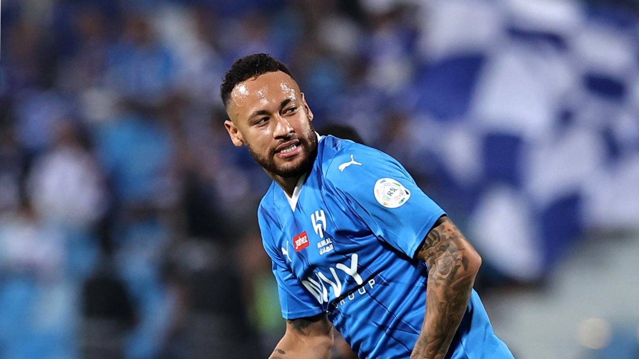 الهلال يفاجئ الجميع.. الاستغناء عن نيمار في انتقالات الشتاء