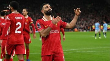 الدوري الإنجليزي.. محمد صلاح يقود هجوم ليفربول أمام توتنهام