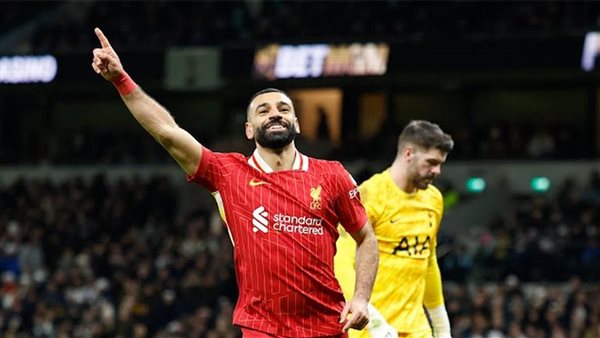 الدوري الإنجليزي| محمد صلاح يدخل تاريخ ليفربول بعد هدفيه أمام توتنهام.. فيديو