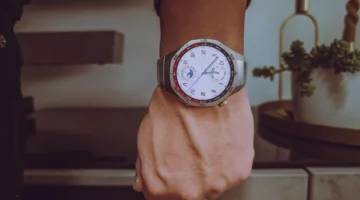 اختبار سريع – Huawei Watch GT 5 Pro: التيتانيوم والياقوت والوعد بجعلك أكثر لياقة (أو على الأقل تبدو أفضل)